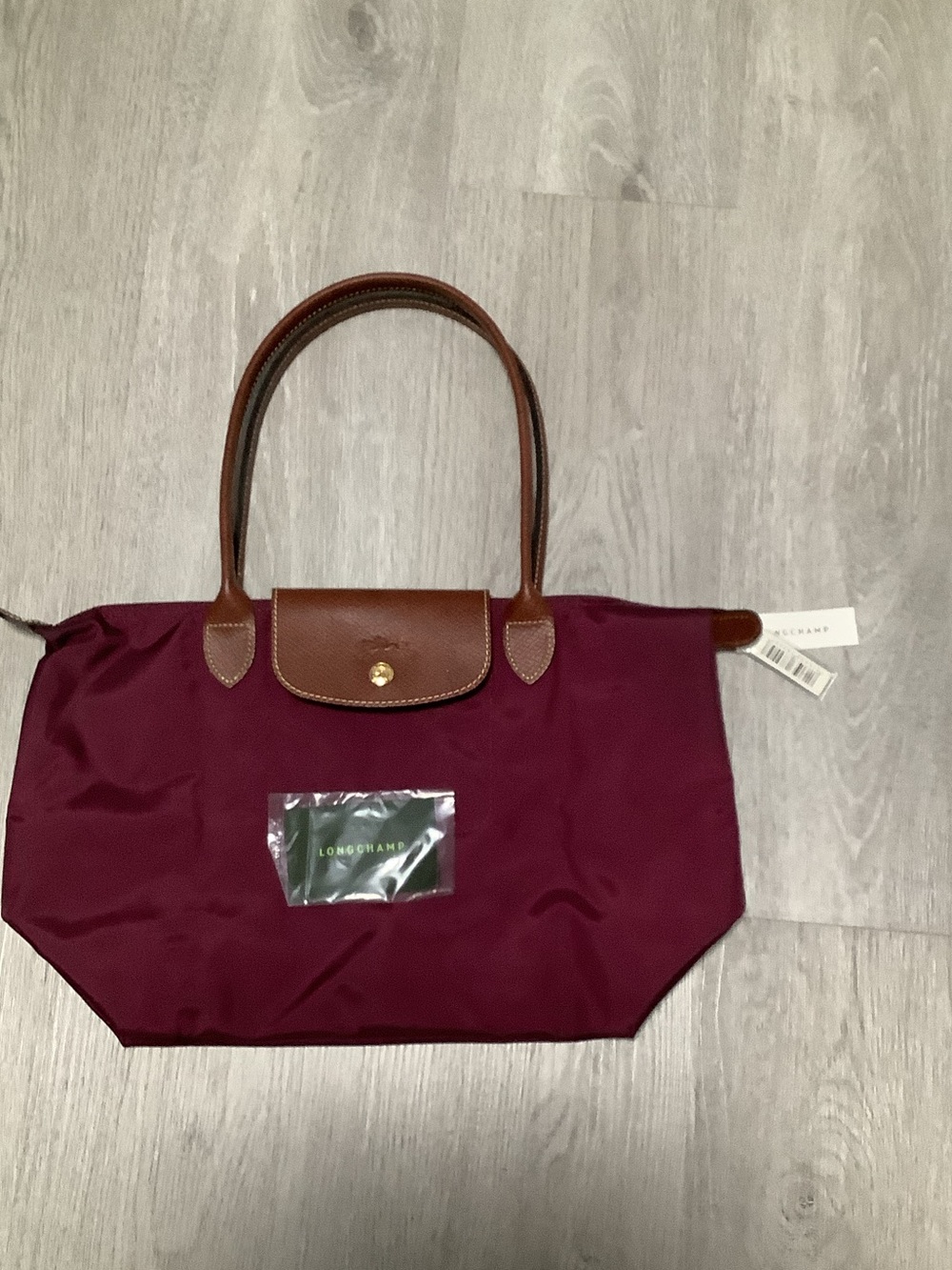 Longchamp purse nwt